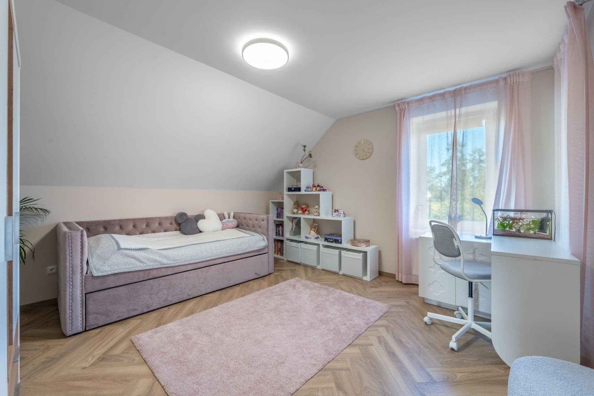 pokoj 2. NP